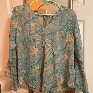 Business casual shirt